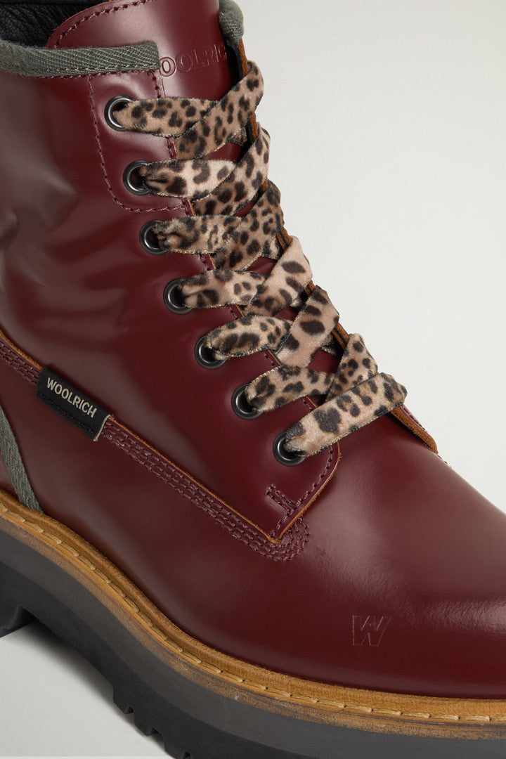 Main Combat Boots in Calfskin Leather Bordeaux
